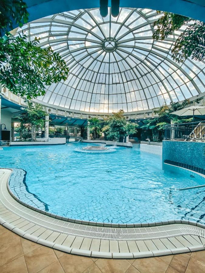 Vital Hotel Rhein Main Therme Wellness Resort & Spa Hofheim am Taunus Exteriör bild