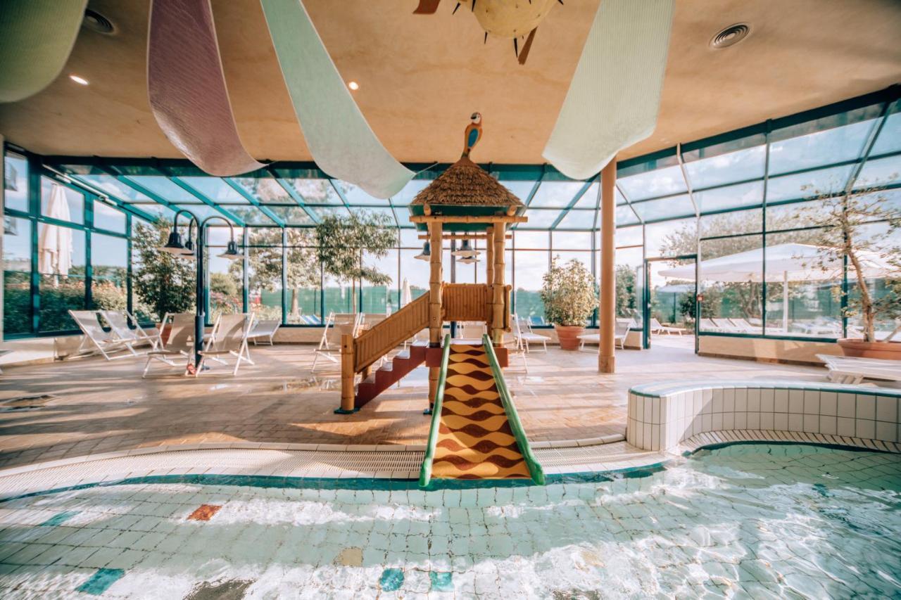 Vital Hotel Rhein Main Therme Wellness Resort & Spa Hofheim am Taunus Exteriör bild