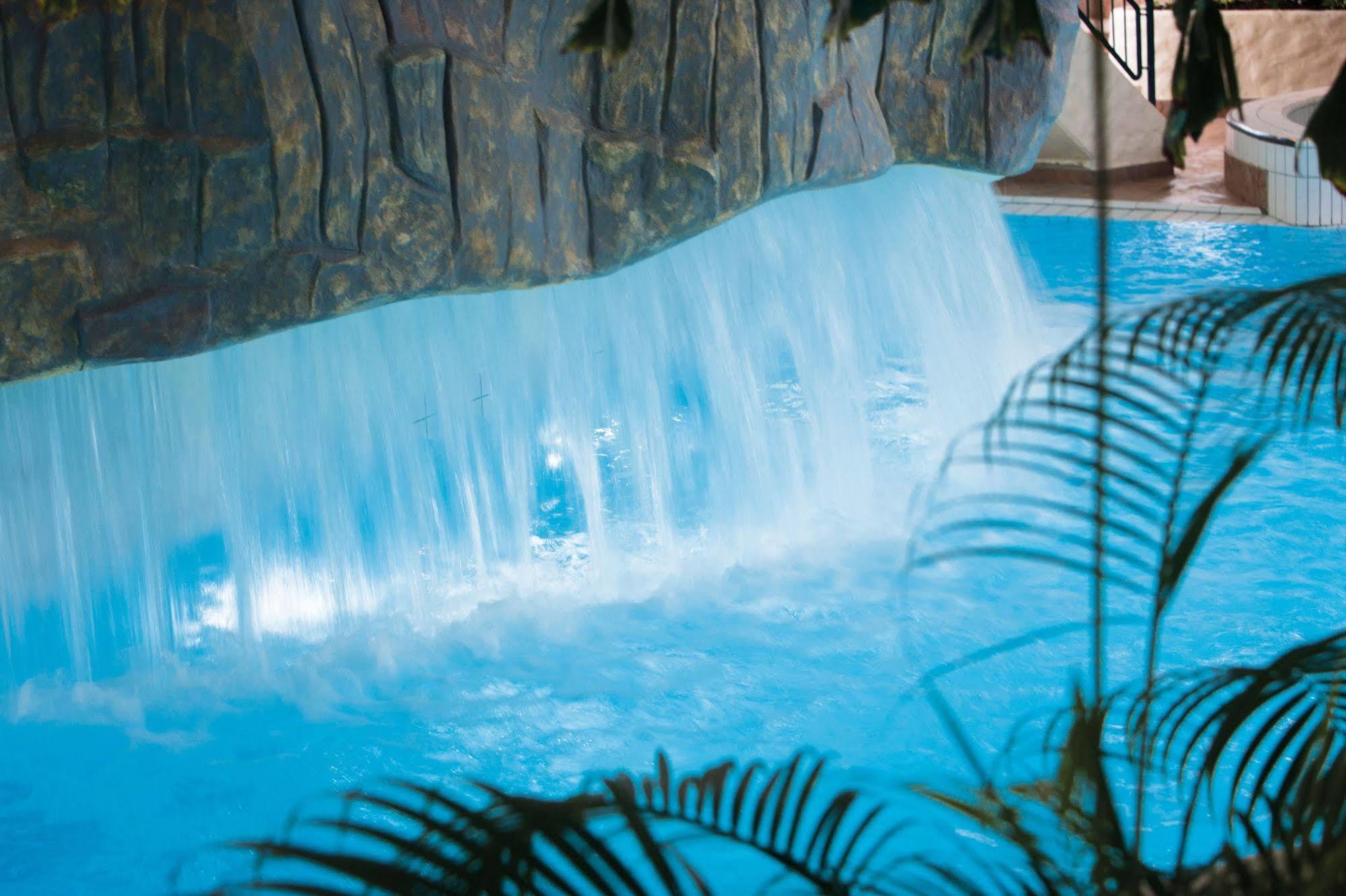 Vital Hotel Rhein Main Therme Wellness Resort & Spa Hofheim am Taunus Exteriör bild