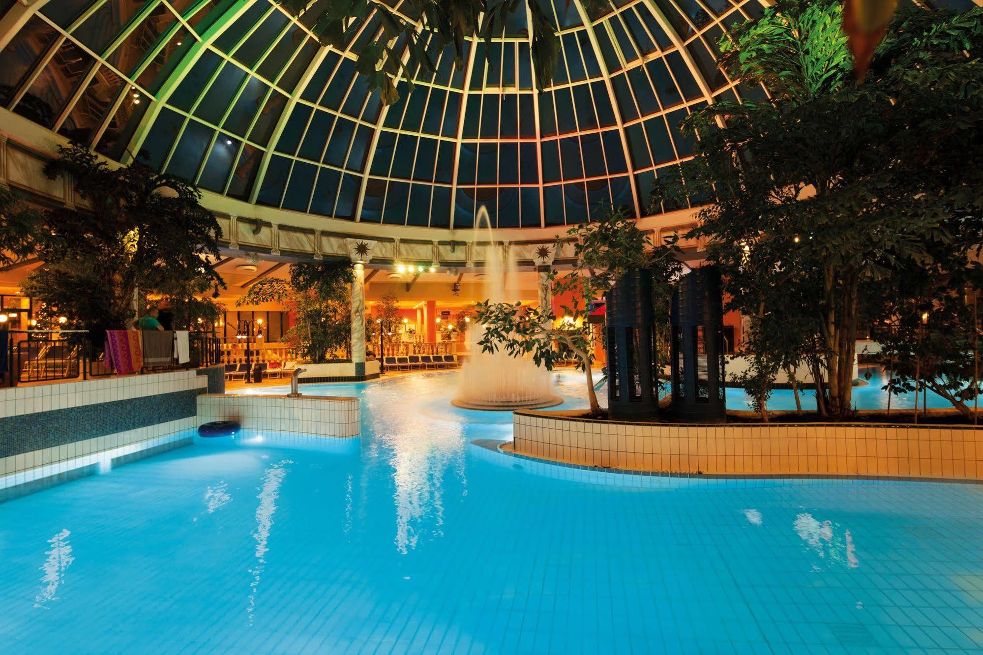 Vital Hotel Rhein Main Therme Wellness Resort & Spa Hofheim am Taunus Exteriör bild